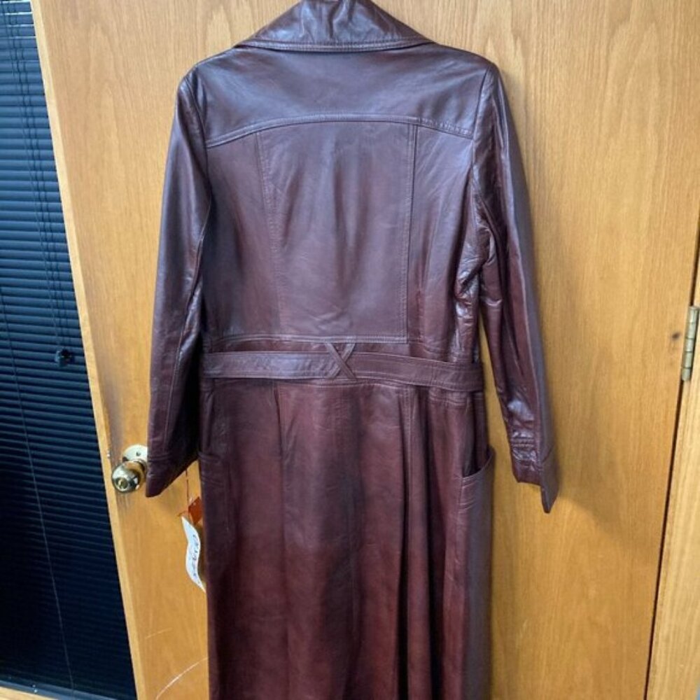 UNWORN Vintage Leather Trench Size Small Boho Spring Daily Wear NWT - Picture 2 of 11